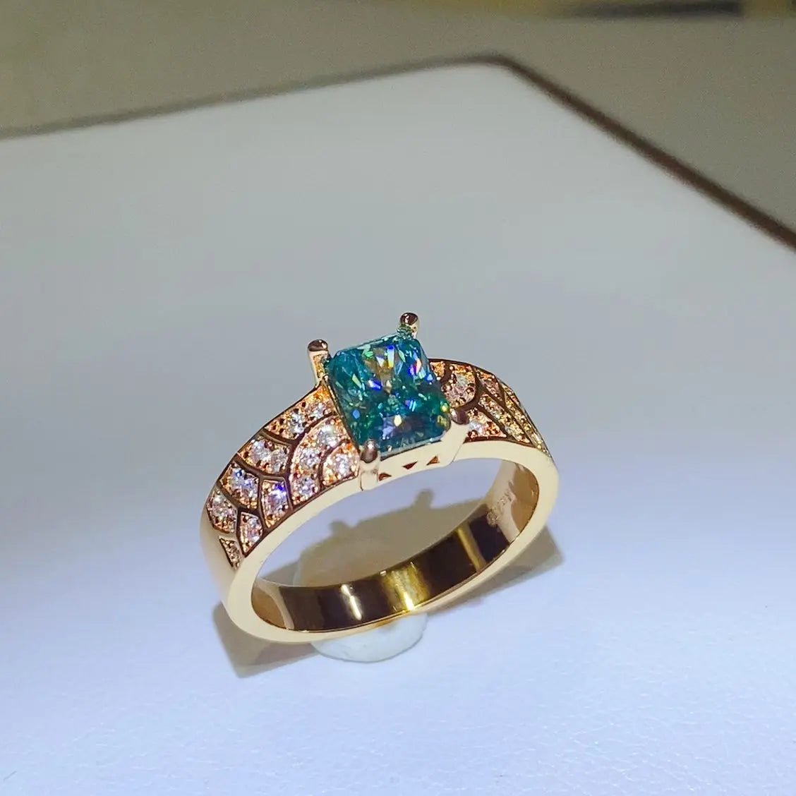 1 Carat Moissanite 925 Sterling Silver Ring - GlossiChic Collectionjewelry