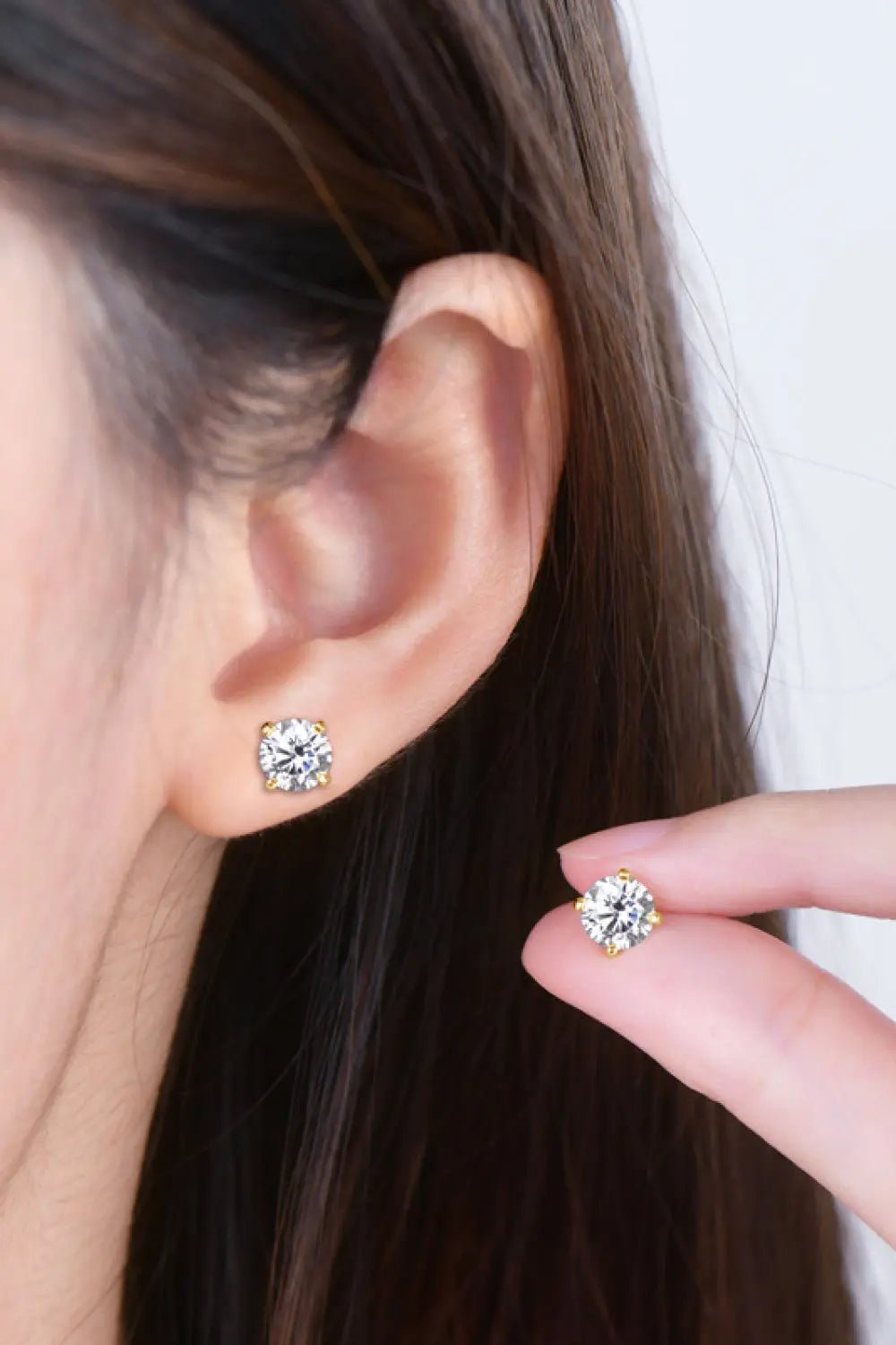 2 Carat Moissanite 925 Sterling Silver Stud Earrings - GlossiChic CollectionEarrings