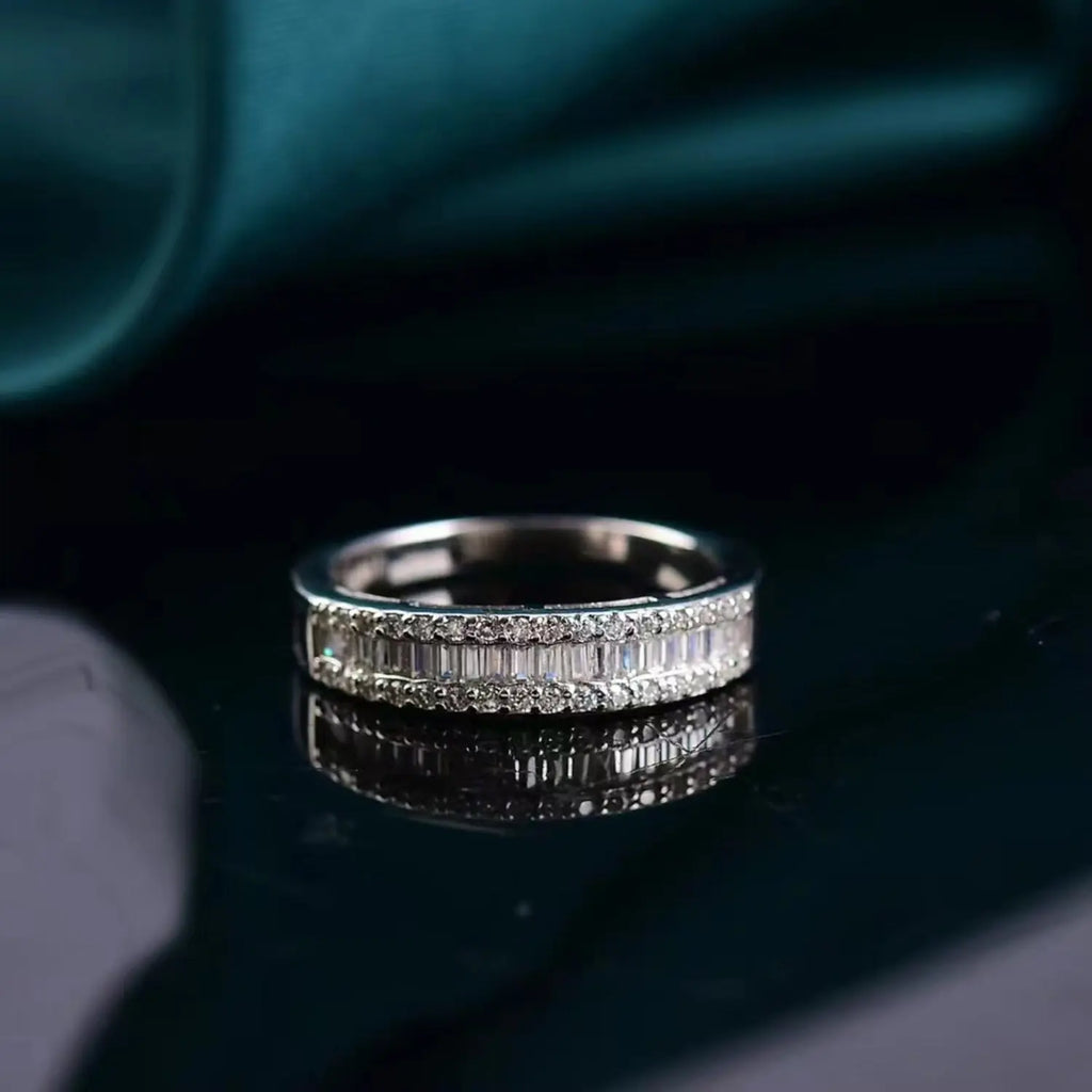 Moissanite 925 Sterling Silver Ring - GlossiChic Collection Silver / 4.5 GlossiChic Collection jewelry