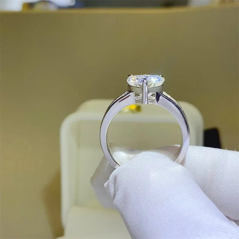 3 Carat Moissanite 925 Sterling Silver Ring - GlossiChic Collectionjewelry