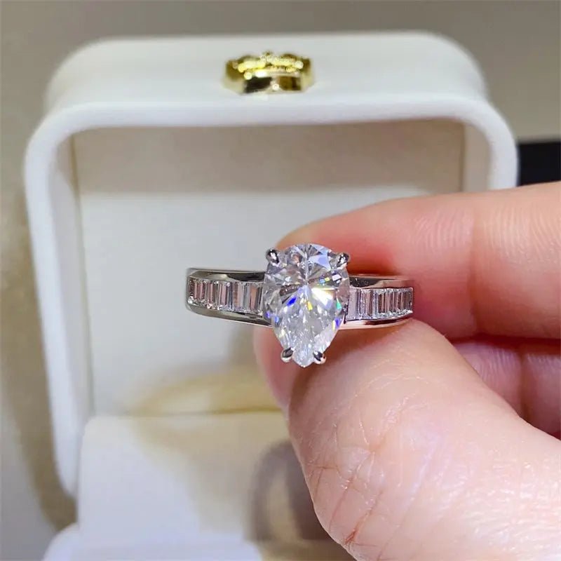 3 Carat Moissanite 925 Sterling Silver Ring - GlossiChic Collectionjewelry