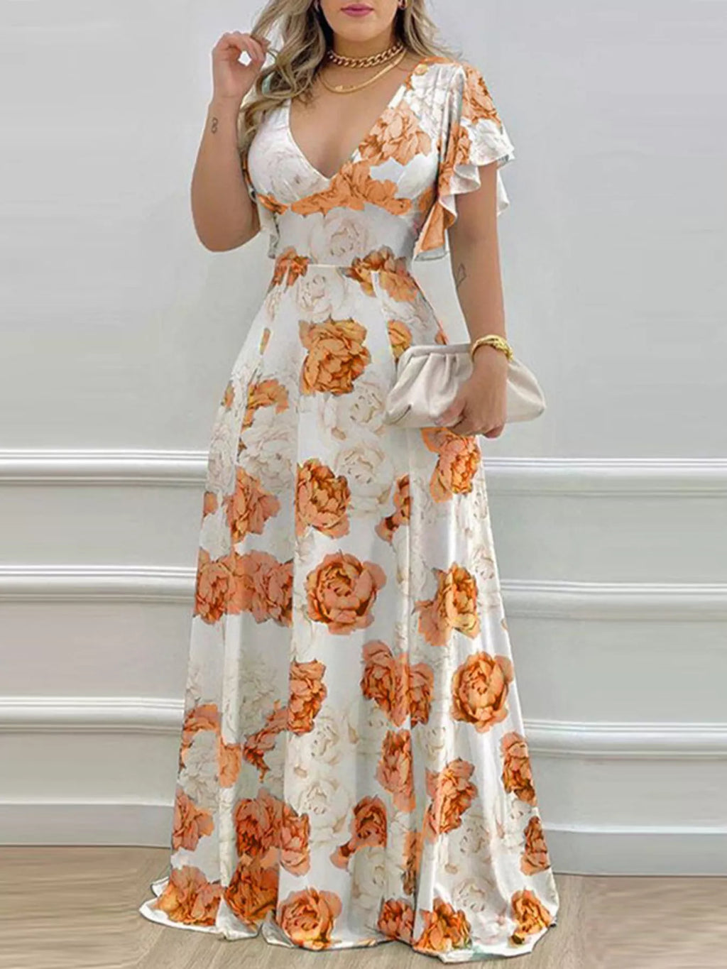3dc7b850883d4adc80fd1fa85fd92ee9-GlossiChic Collection