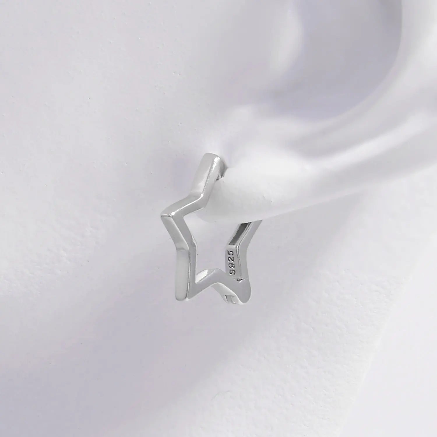 925 Sterling Silver Star Earrings - GlossiChic Collection Silver / One Size GlossiChic Collection jewelry