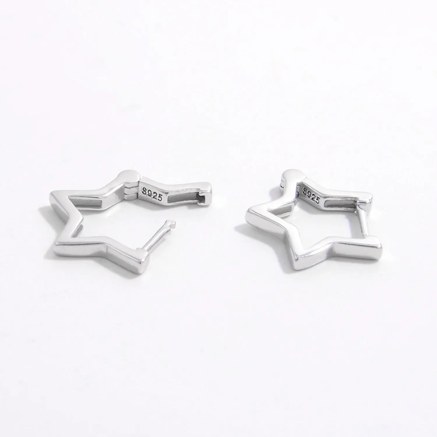 925 Sterling Silver Star Earrings - GlossiChic Collection Silver / One Size GlossiChic Collection jewelry