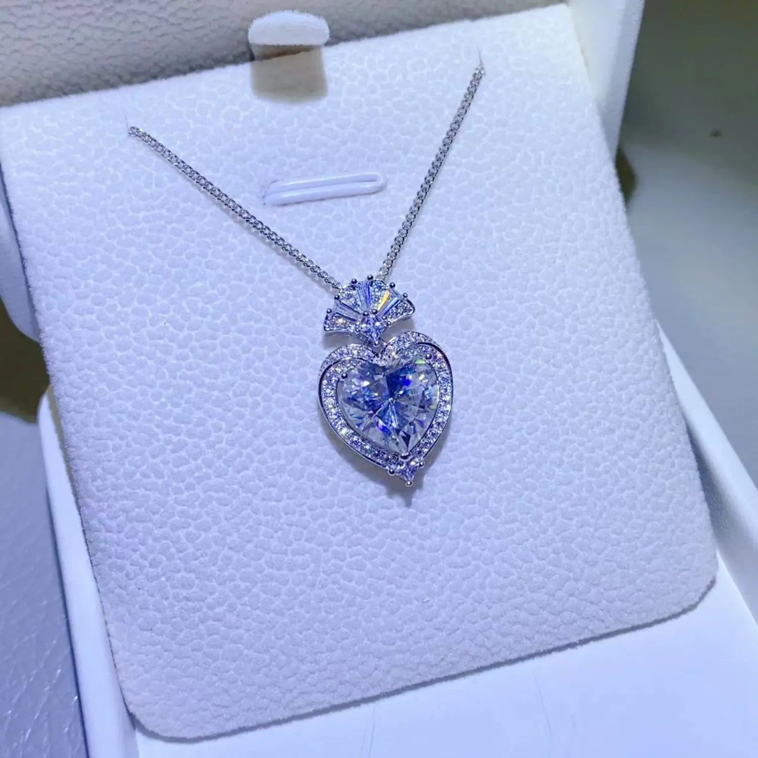 3 Carat Moissanite 925 Sterling Silver Heart Pendant Necklace - GlossiChic Collection Silver / One Size GlossiChic Collection jewelry