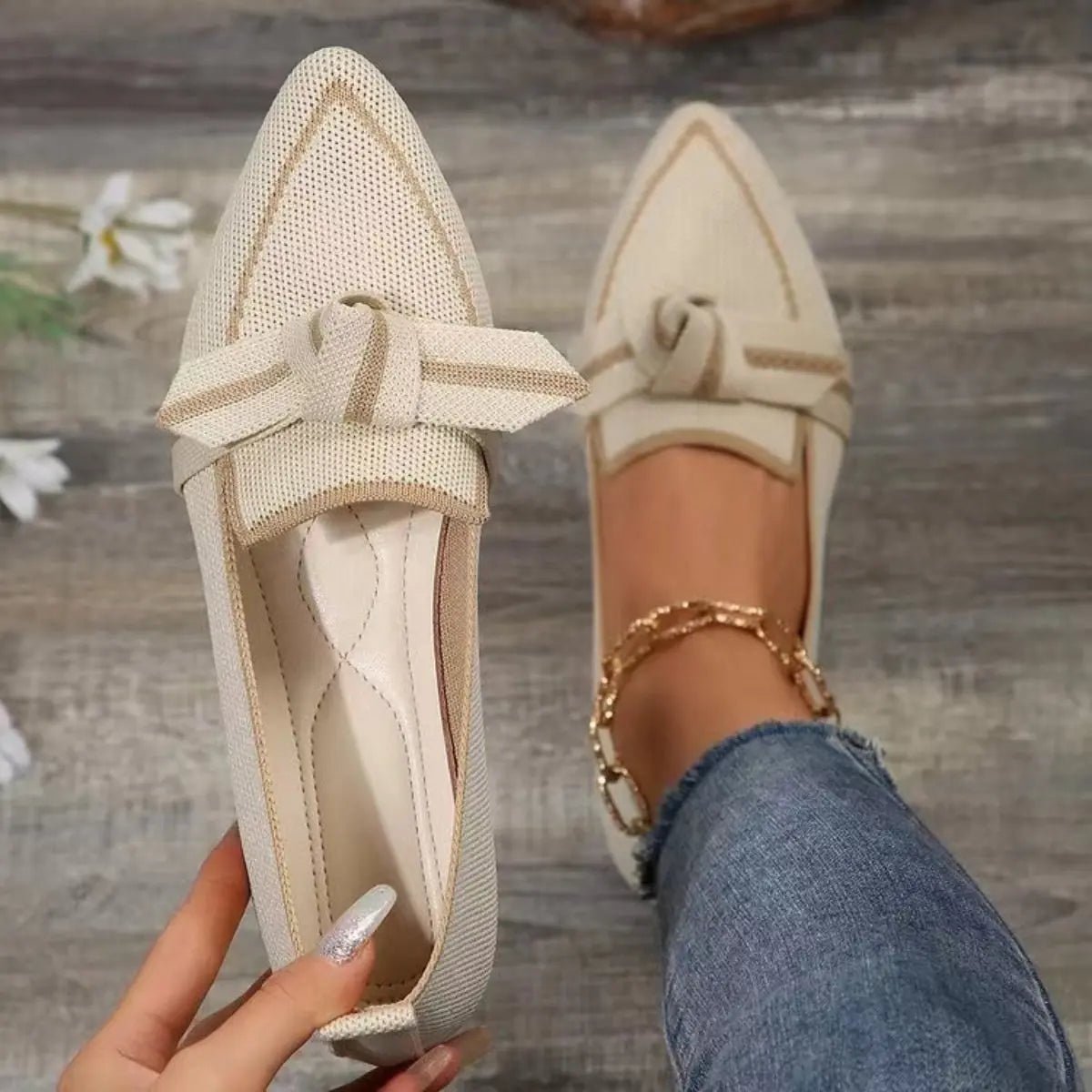 Bow Contrast Trim Point Toe Shoes - GlossiChic CollectionShoes & Accessories