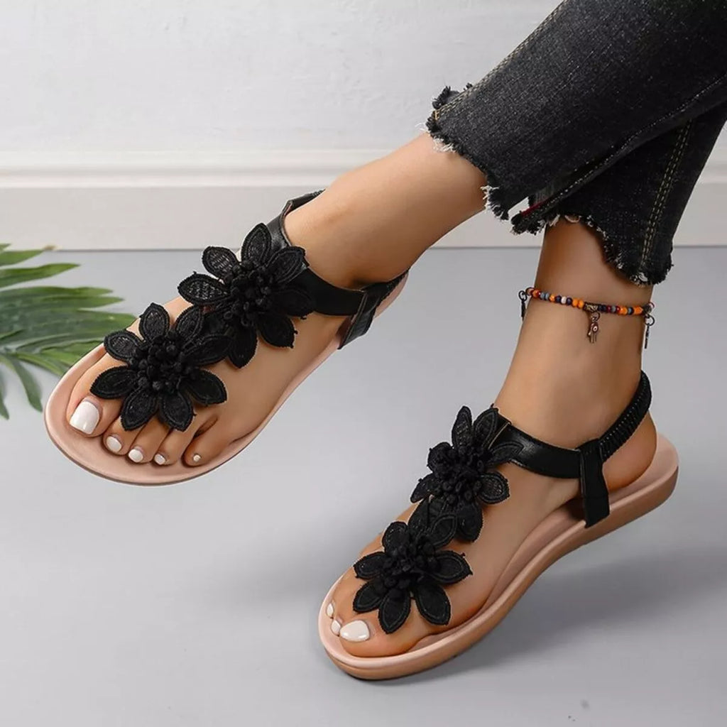 fabbc080f21c4f069a165de6a7f7ee40-GlossiChic Collection