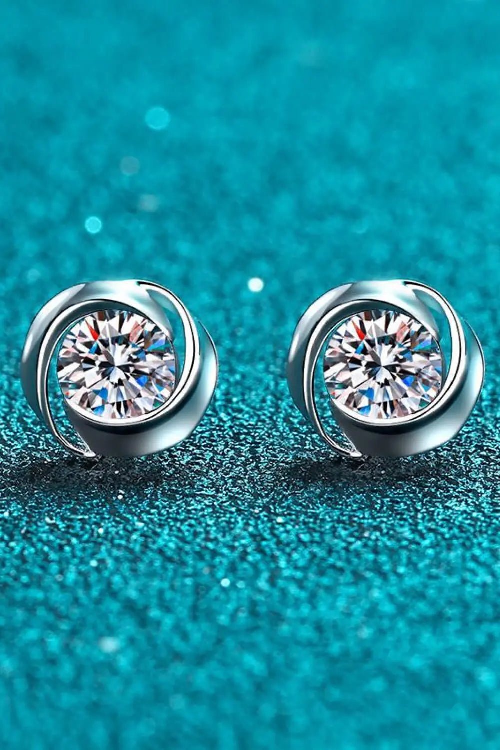Feeling Fun Moissanite Stud Earrings - GlossiChic Collectionjewelry