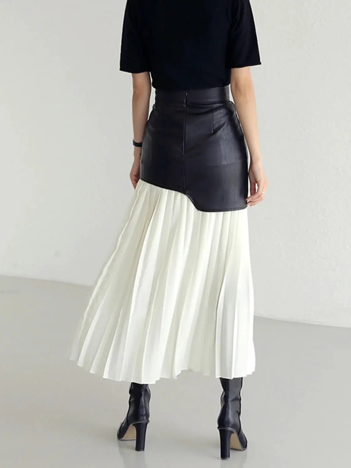 Pleated Contrast High Rise Skirt - GlossiChic Collection Black / S GlossiChic Collection Dresses