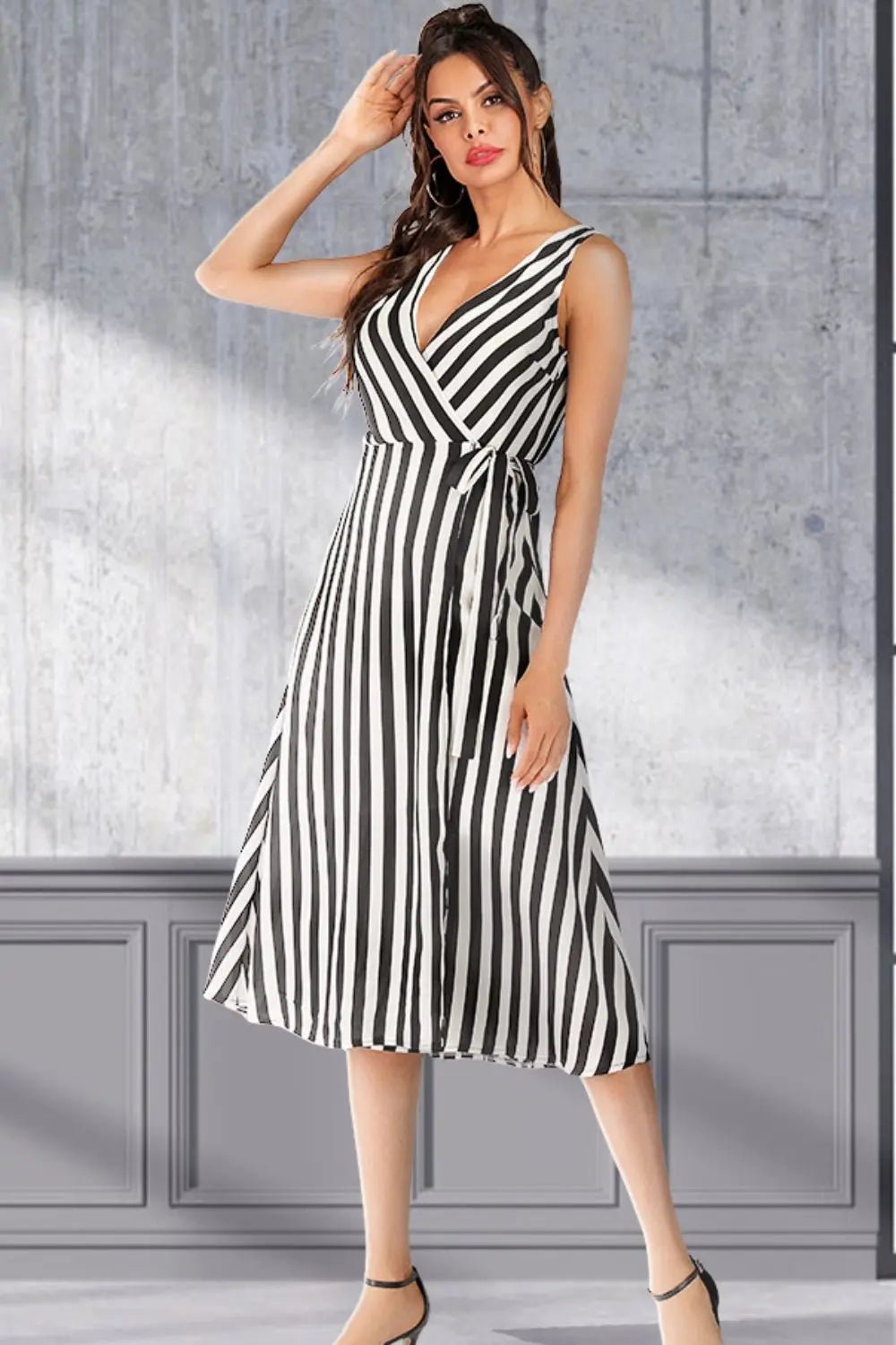 Striped Surplice Tied Sleeveless Dress - GlossiChic CollectionDresses