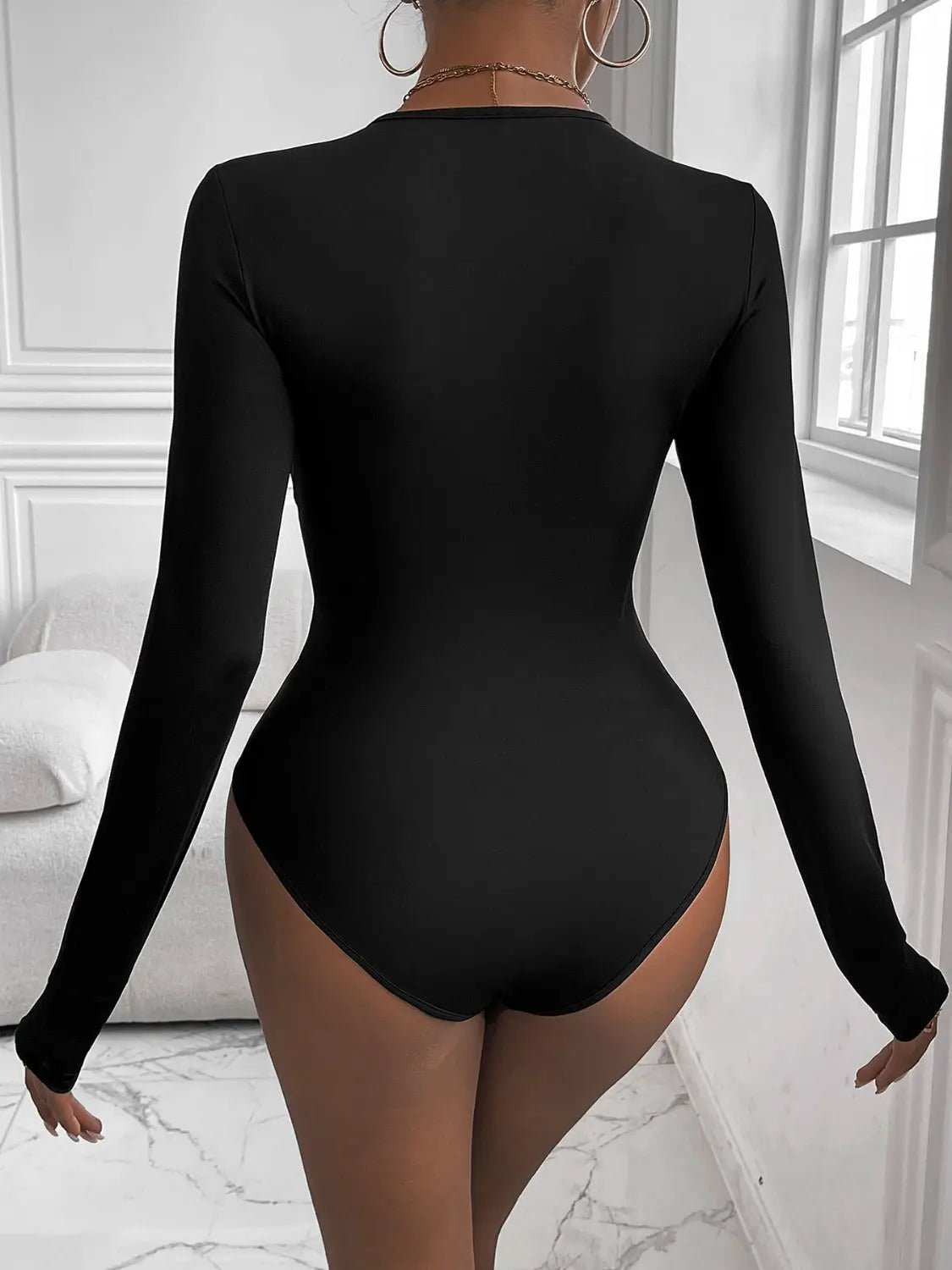 Twisted Round Neck Long Sleeve Bodysuit - GlossiChic Collection Black / S GlossiChic Collection Bodysuits