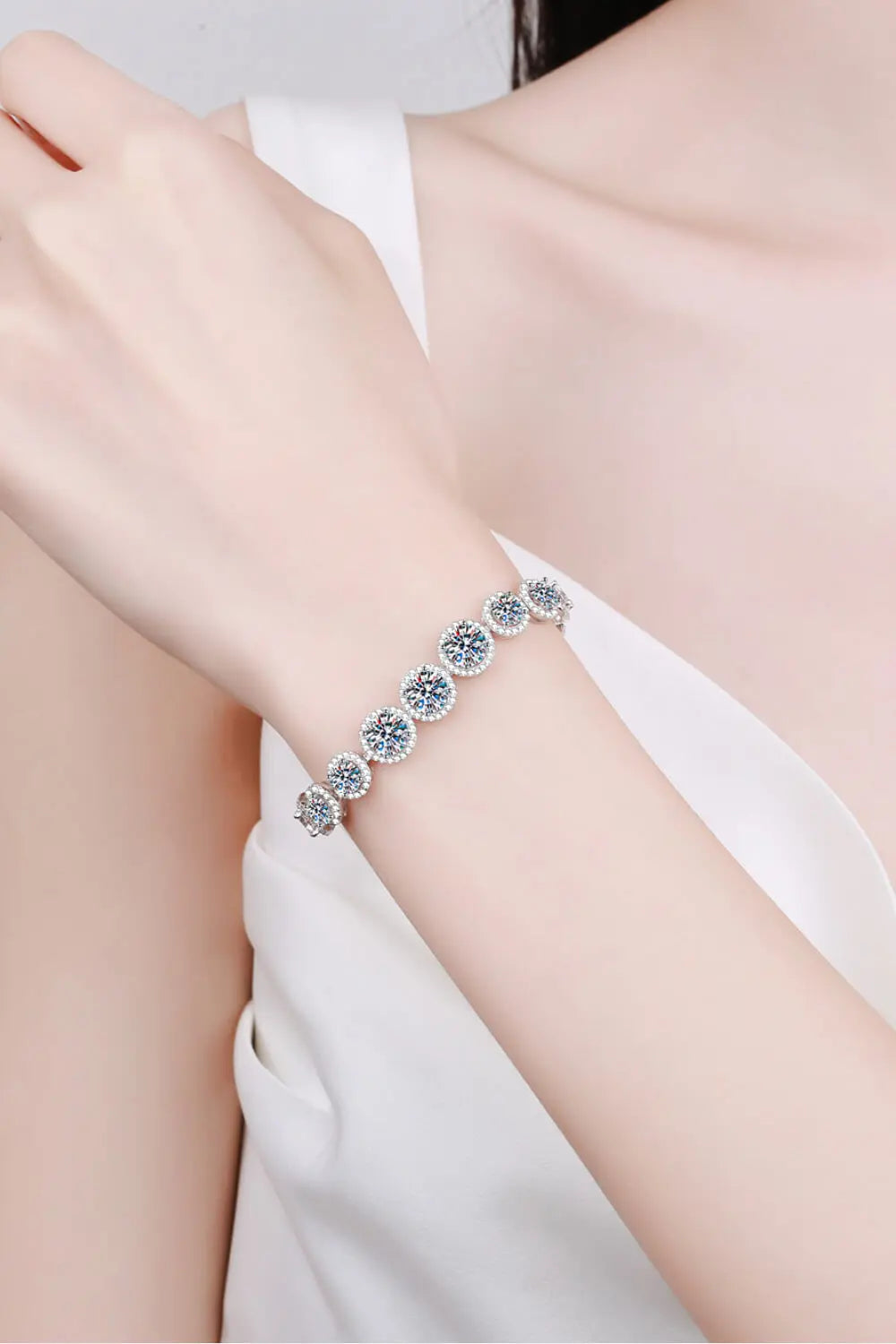925 Sterling Silver 10.4 Carat Moissanite Bracelet - GlossiChic Collection Silver / One Size GlossiChic Collection jewelry
