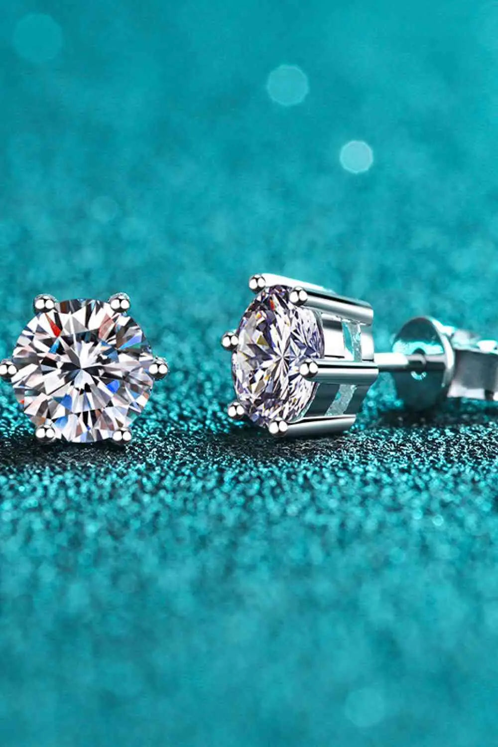 Moissanite Stud Earrings - GlossiChic Collection Silver / One Size GlossiChic Collection jewelry