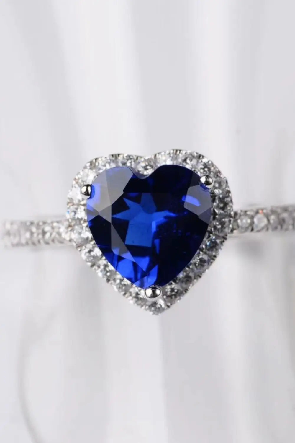 2 Carat Moissanite Heart-Shaped Side Stone Ring - GlossiChic Collection Blue / 5 GlossiChic Collection jewelry