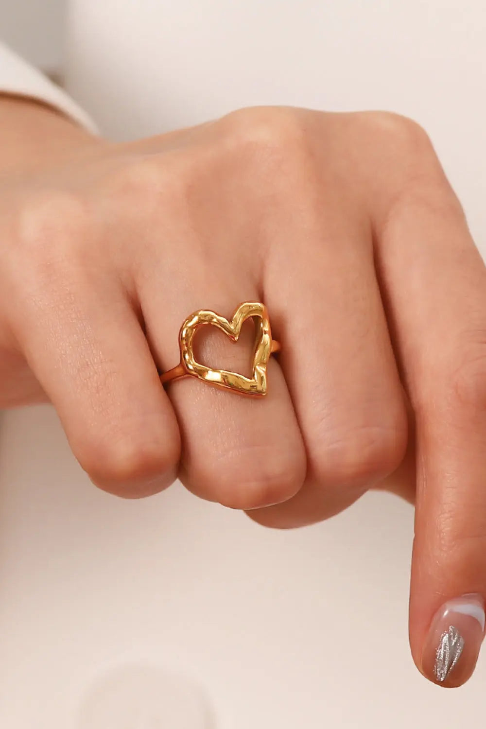 18K Gold Plated Heart-Shaped Ring - GlossiChic Collection Gold / 6 GlossiChic Collection jewelry