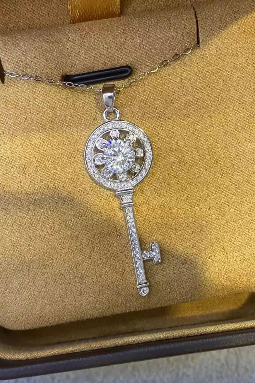 1 Carat Moissanite Platinum-Plated Key Pendant Necklace - GlossiChic Collection Silver / One Size GlossiChic Collection jewelry
