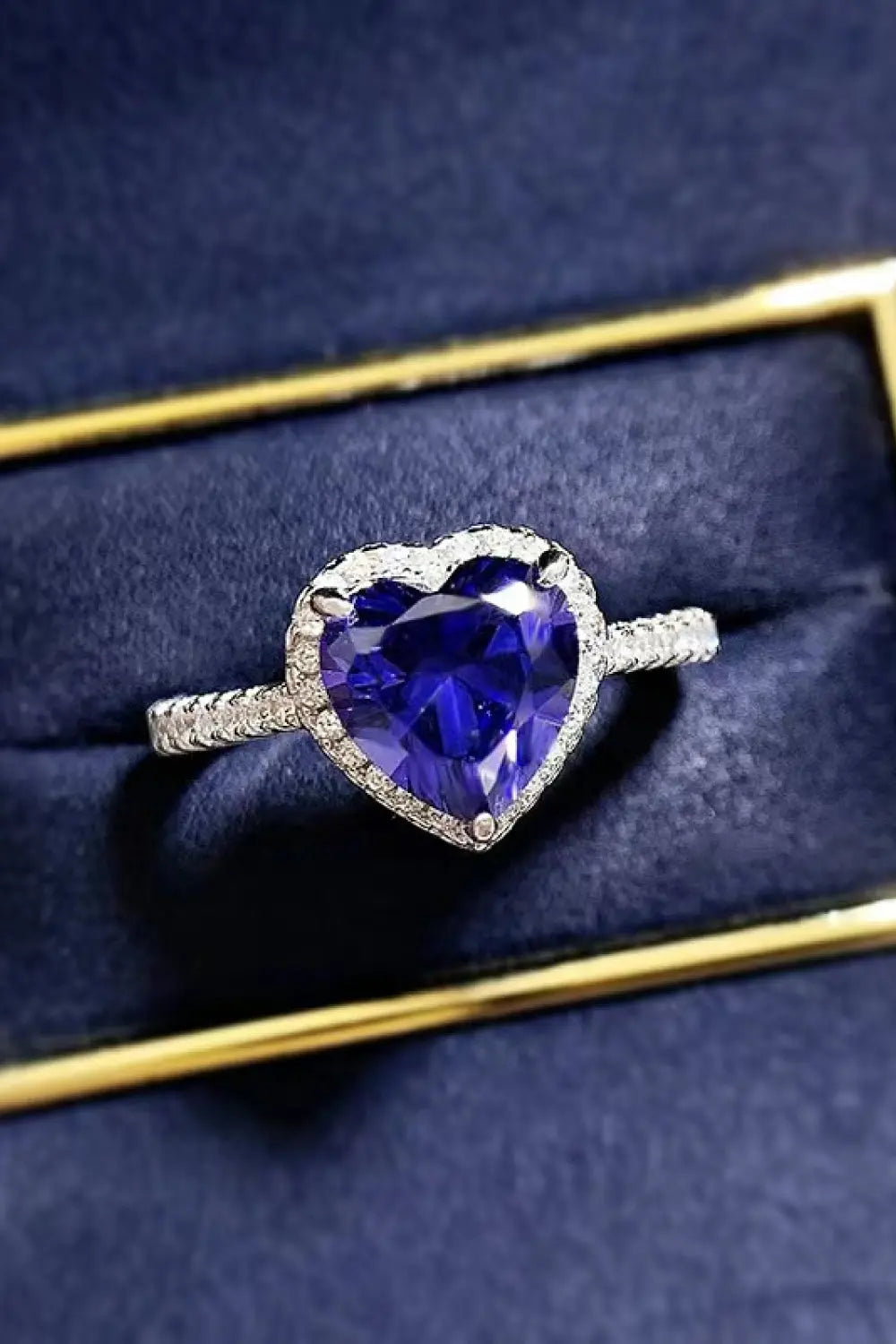 2 Carat Moissanite Heart-Shaped Side Stone Ring - GlossiChic Collection Blue / 5 GlossiChic Collection jewelry