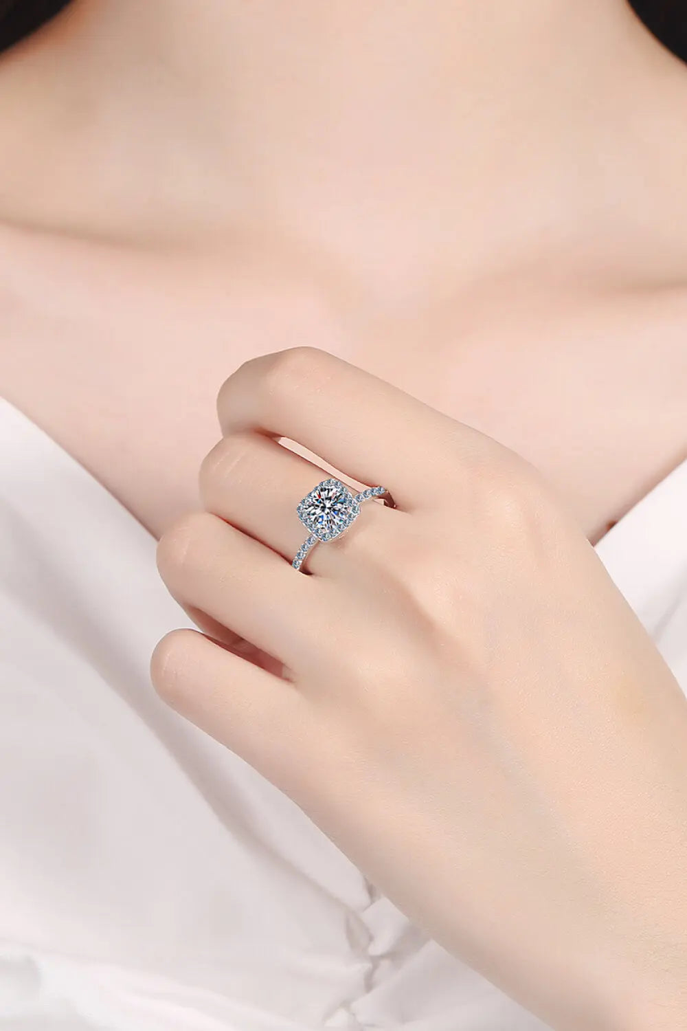 1 Carat Square Moissanite Ring - GlossiChic Collection Silver / 4 GlossiChic Collection jewelry