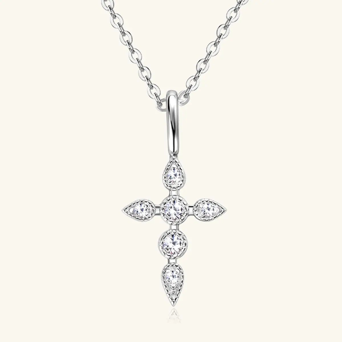 925 Sterling Silver Moissanite Cross Pendant Necklace - GlossiChic Collectionjewelry