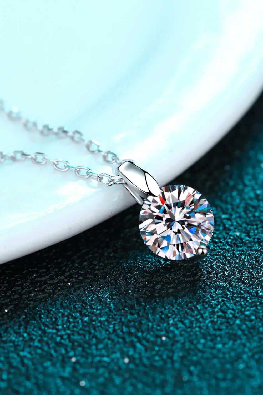Minimalist 925 Sterling Silver Moissanite Pendant Necklace - GlossiChic Collection Silver / One Size GlossiChic Collection jewelry