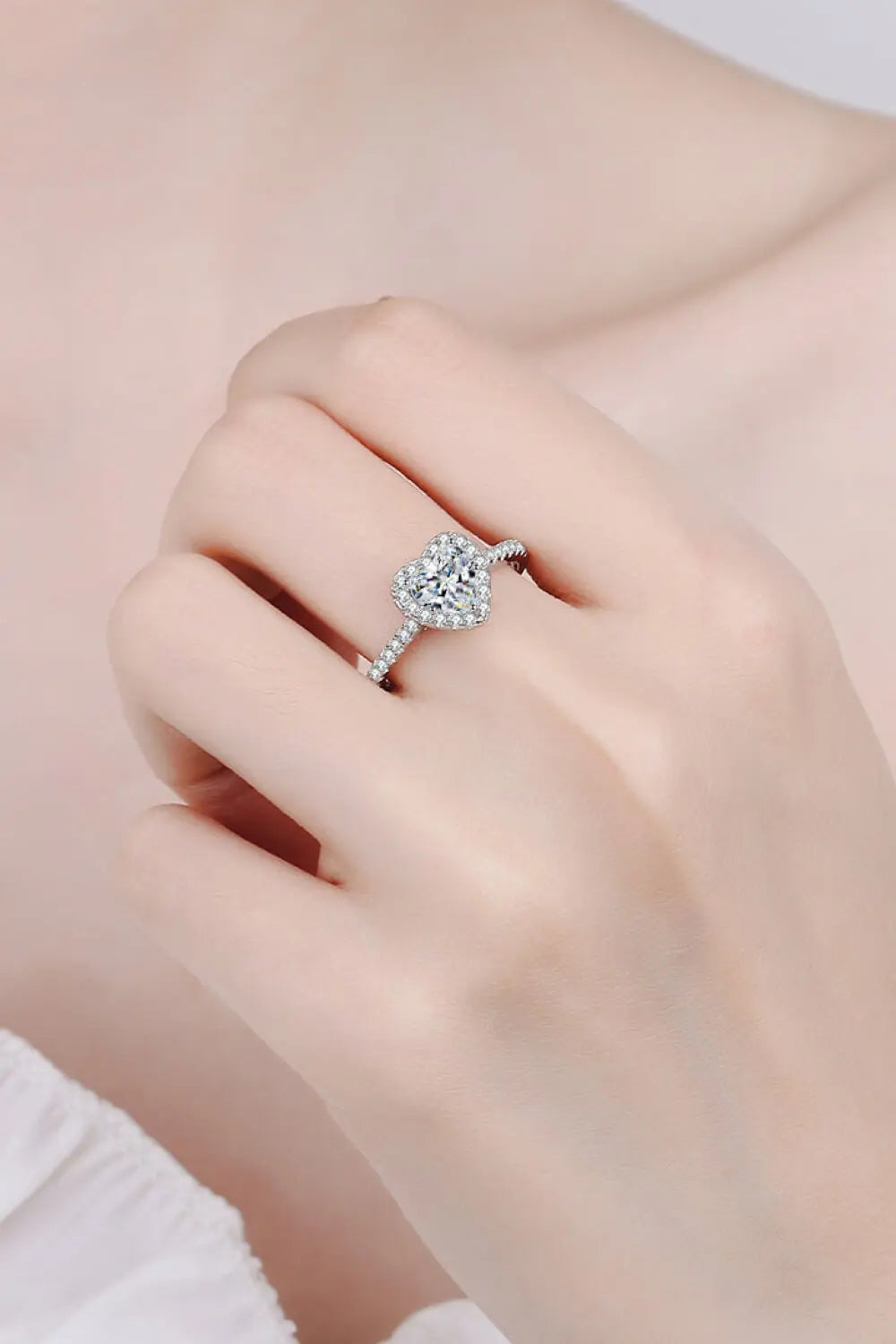 1 Carat Moissanite Heart-Shaped Ring - GlossiChic Collection Silver / 4 GlossiChic Collection jewelry