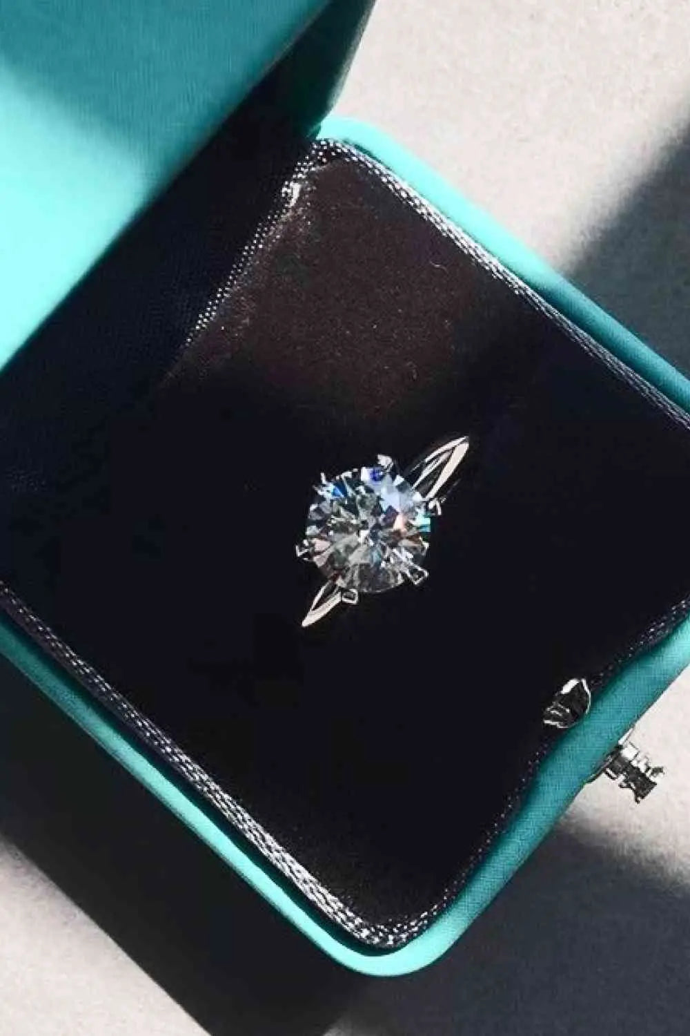 925 Sterling Silver 3 Carat Moissanite 6-Prong Ring - GlossiChic Collection Silver / 5 GlossiChic Collection jewelry
