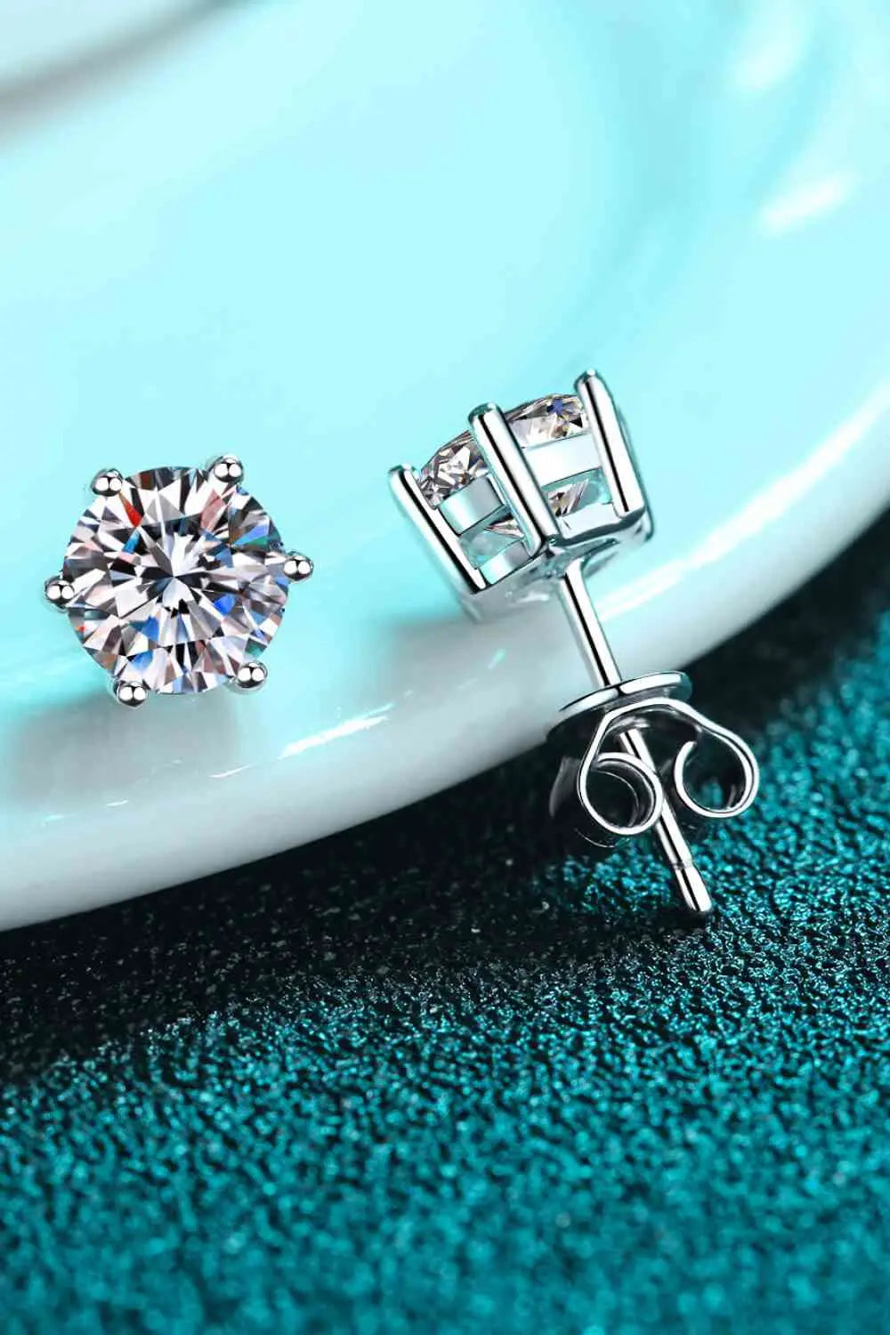Moissanite Stud Earrings - GlossiChic Collection Silver / One Size GlossiChic Collection jewelry